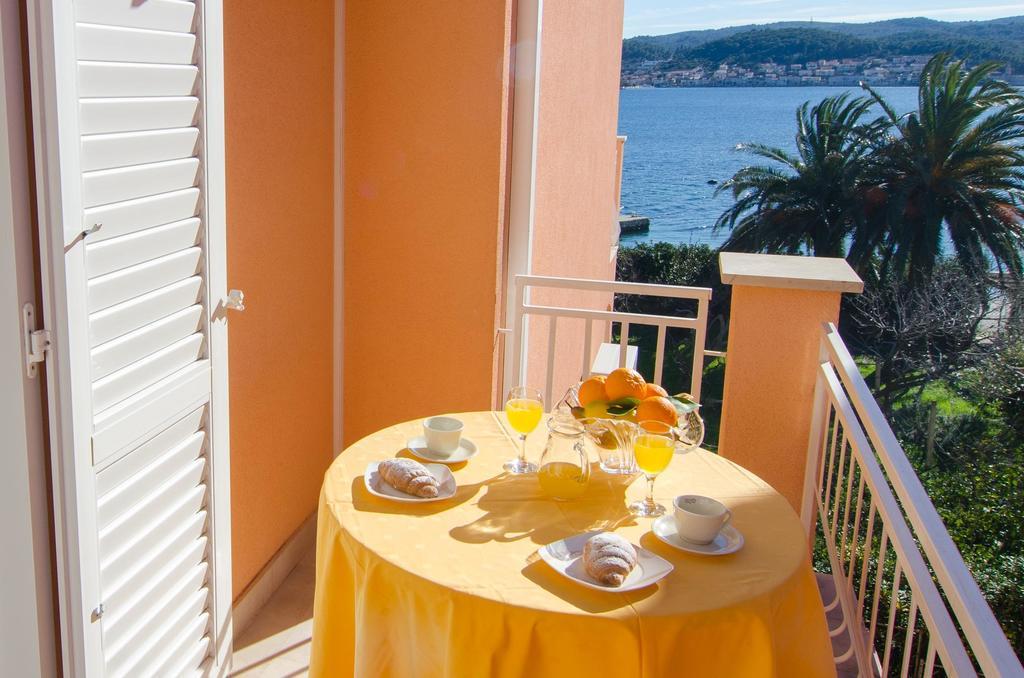 Bed & Breakfast Villa Vrgorac 오레비츠 객실 사진