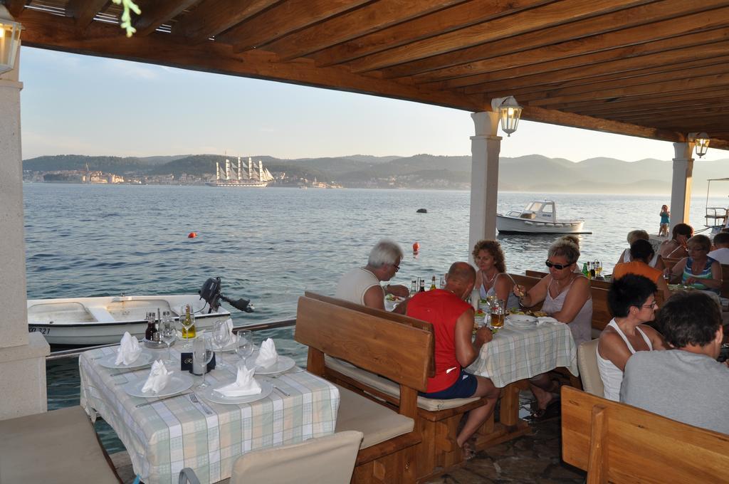 Bed & Breakfast Villa Vrgorac 오레비츠 외부 사진